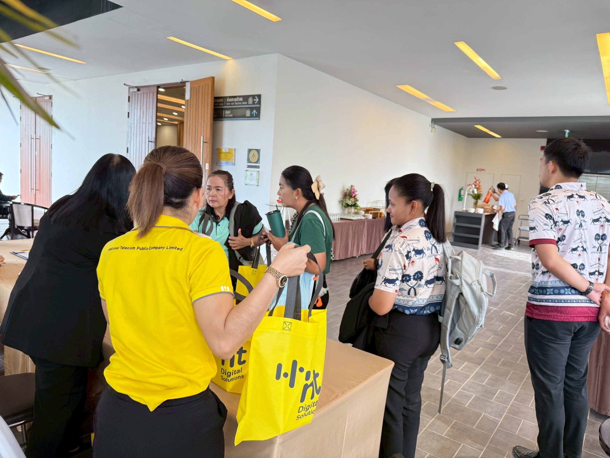 25 09 18 10 04 14 64DF