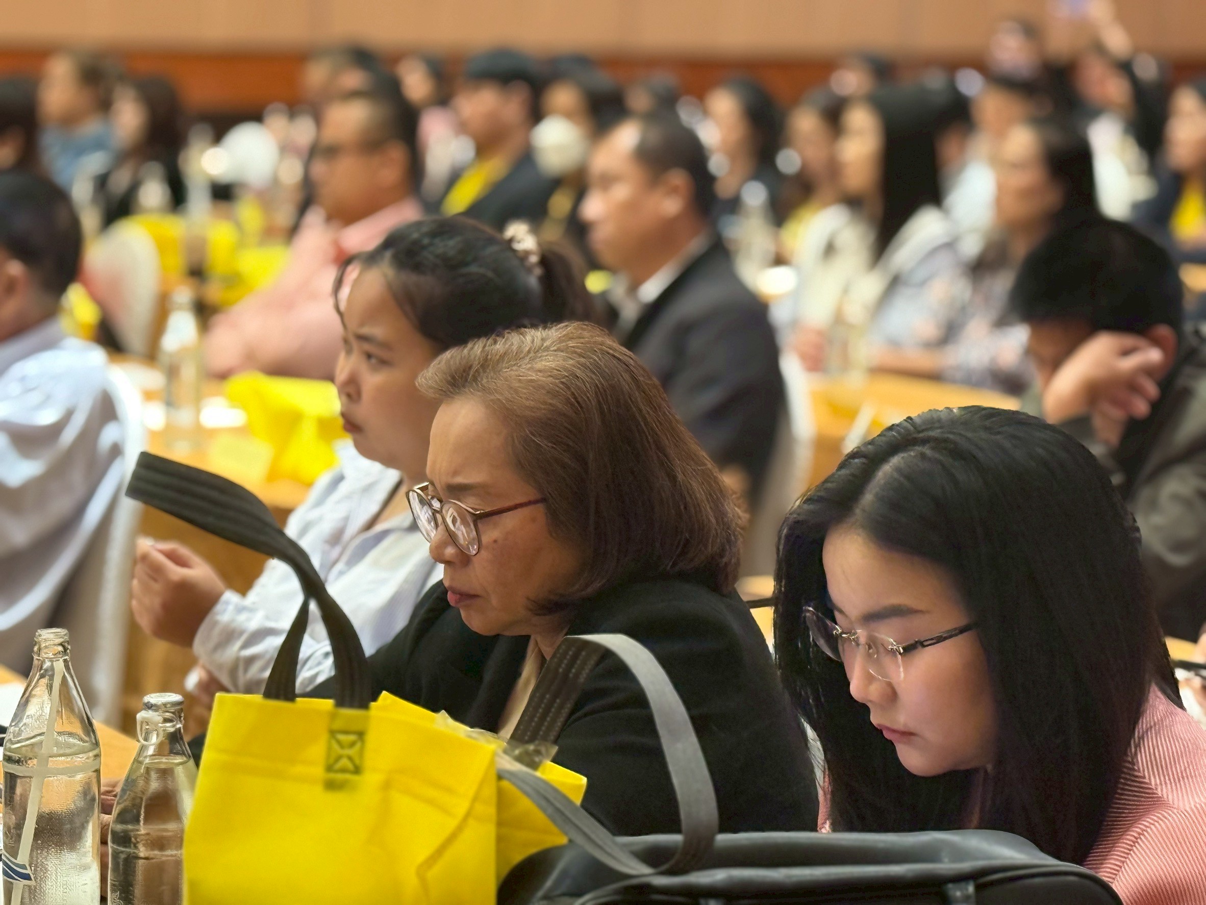 LINE ALBUM Roadshow nkhrpthm 250916 44